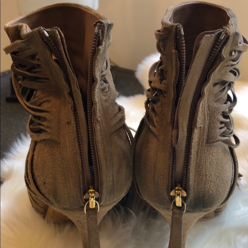 My fav Gucci moccasin ankle boots - Picture 6 of 8